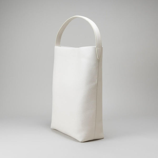 the-soft-bucket-002-shiro-